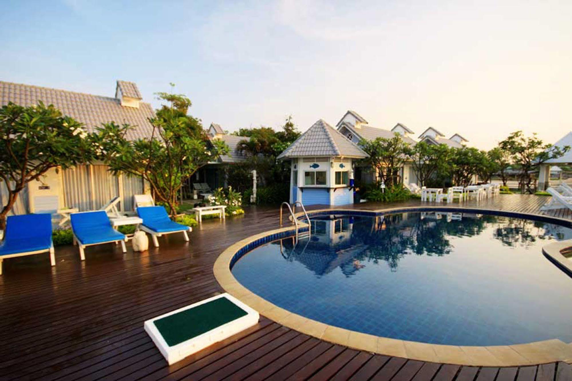 Blue Sky Resort Haad Khao Samran Eksteriør bilde